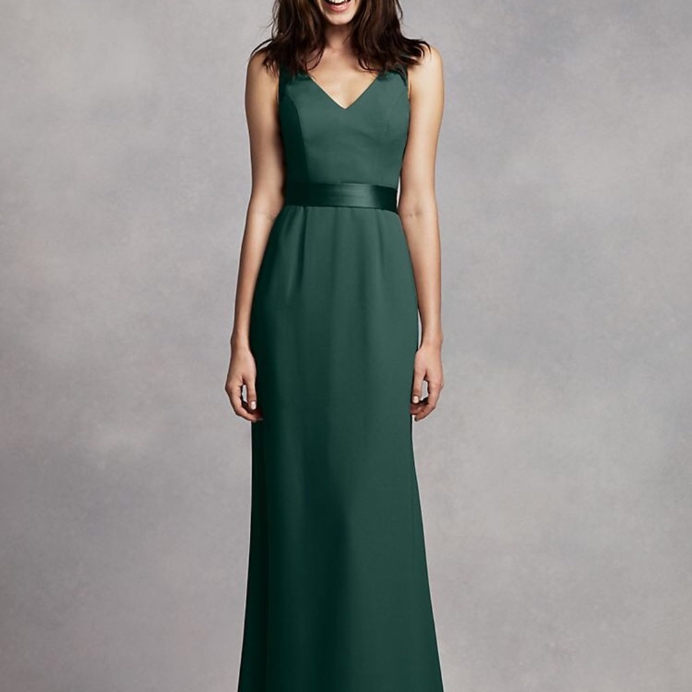 Vneck open back crepe Vera Wang dress worn twice